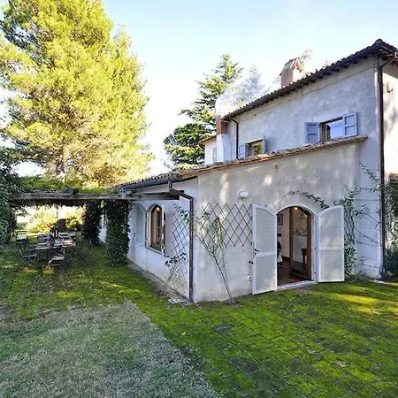 别墅 San Quirico Sleeps 14 Pool Wifi *