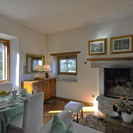 San Quirico Sleeps 14 Pool Wifi San Quirico (Avigliano)